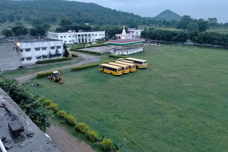 Radha Govind University, Ramgarh