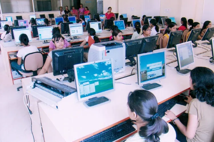 Raj Kumar Goel Institute of Technology & Management, Ghaziabad