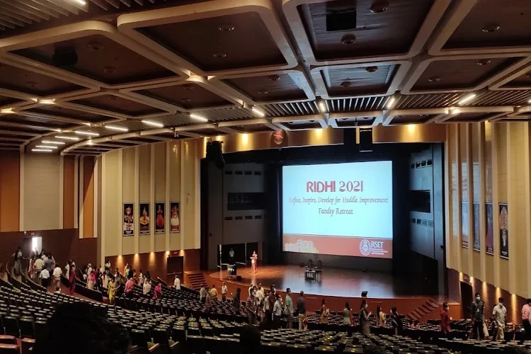 Rajagiri School of Engineering and Technology, Kochi