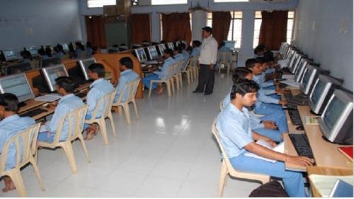 Rajarshi Shahu Mahavidyalaya, Latur