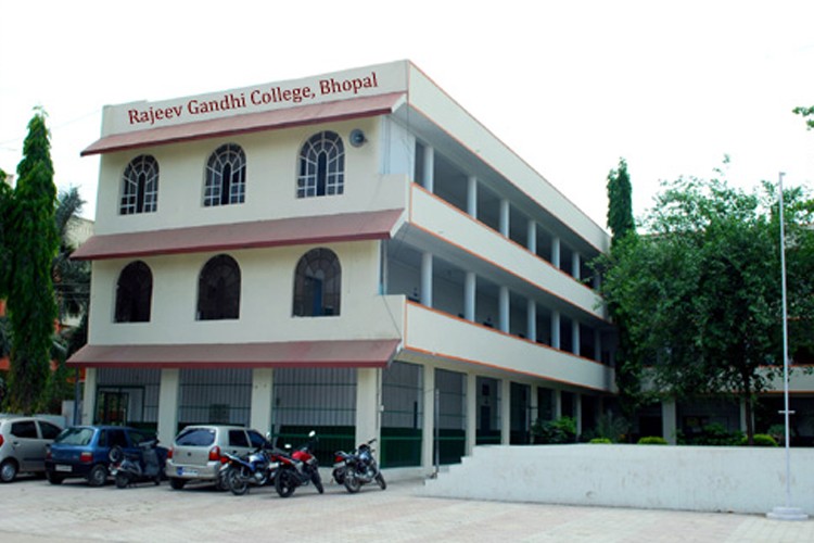 Rajeev Gandhi College, Bhopal