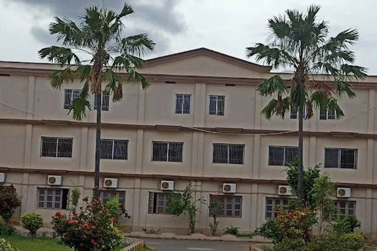 Rajeev Gandhi Memorial College of Engineering and Technology, Kurnool