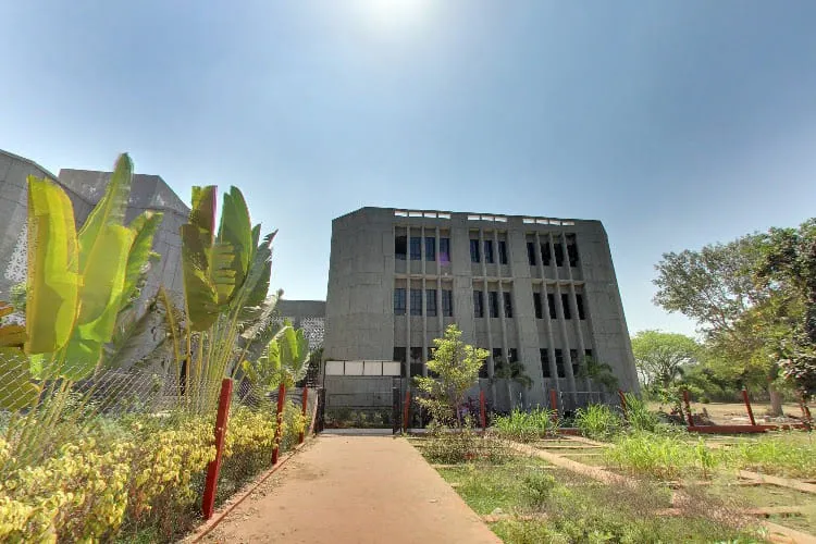 Ramanbhai Patel College of Pharmacy, Anand