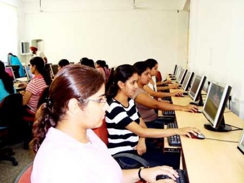 Rayat & Bahra College of Engineering & BioTechnology for Women, Mohali