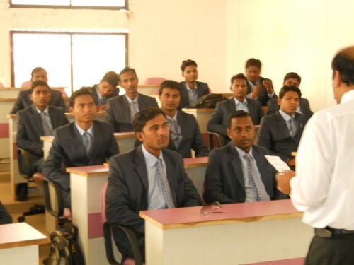 Renaissance Institute of Management Studies, Chandrapur