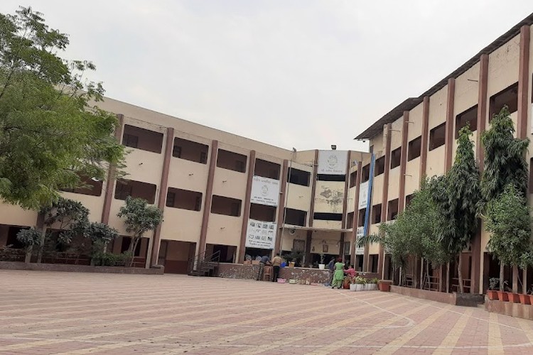 RH Patel Arts and Commerce College, Ahmedabad