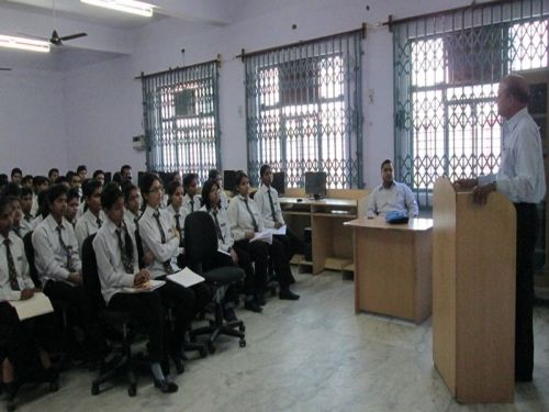 Rotary Institute of Management and Technology, Chandausi