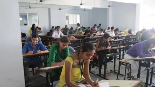 S B Polytechnic, Vadodara