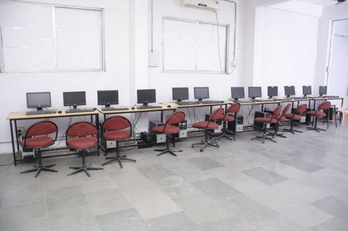 S B Polytechnic, Vadodara