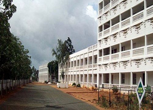 S.A. Raja College of Pharmacy Vadakankulam, Tirunelveli