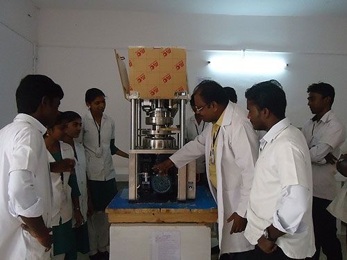 S.A. Raja College of Pharmacy Vadakankulam, Tirunelveli