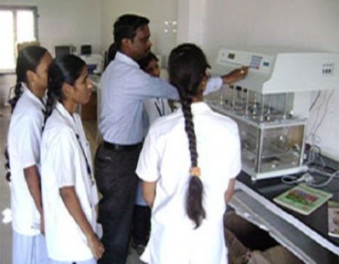 Saastra College of Pharmaceutical Education and Research, Nellore