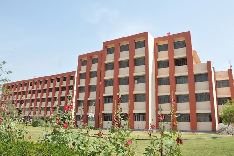 Sachdeva Institute of Technology, Mathura