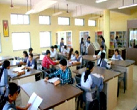 Sadhana Shikshan Mandal's Saraswati College, Shegaon