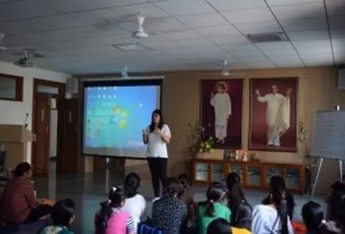 Sadhu Vaswani Institute of Management Studies for Girls, Pune