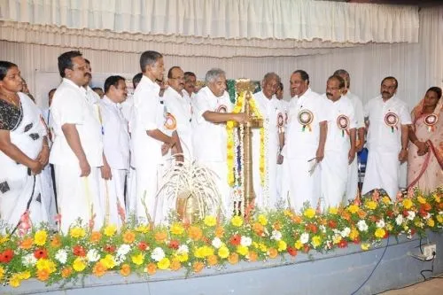 Sahodaran Ayyappan Smaraka S.N.D.P. Yogam College Konni, Pathanamthitta