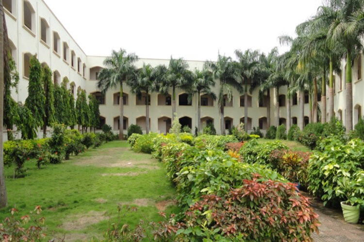 Sai Spurthi Institute of Technology, Khammam