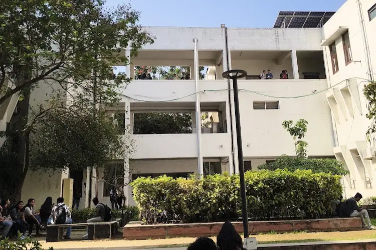 SAL Institute of Technology and Engineering Research, Ahmedabad