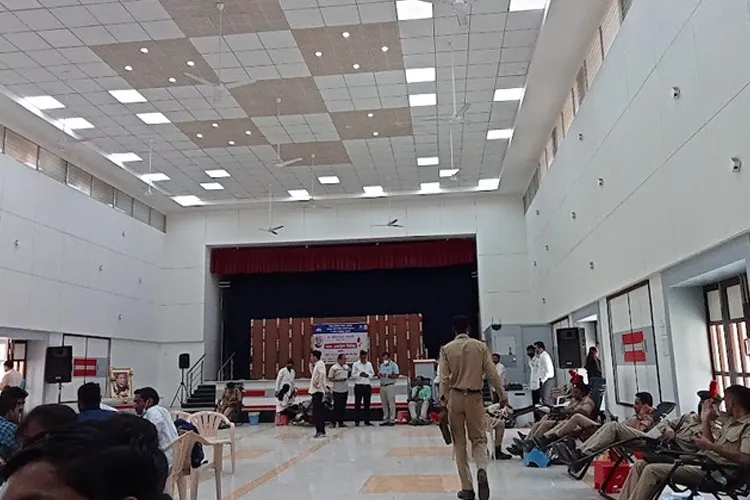 Sangamner Nagarpalika Arts, D.J. Malpani Commerce and B.N. Sarda Science College, Ahmednagar