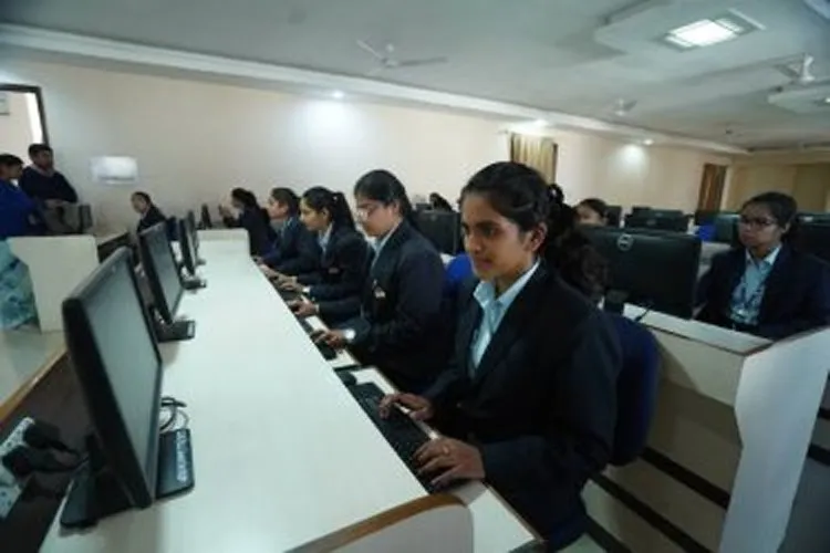 Sant Hirdaram Institute of Management, Bhopal