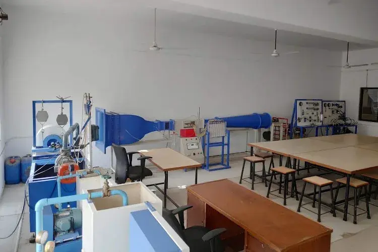 Sardar Patel College of Engineering, Anand