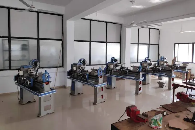 Sardar Patel College of Engineering, Anand