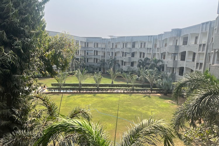 Sardar Vallabhbhai Patel Institute of Technology, Valsad