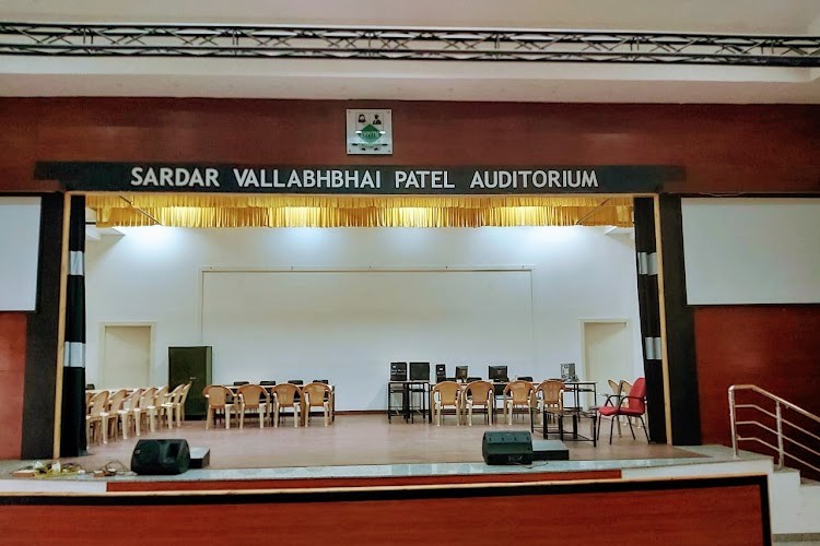 Sardar Vallabhbhai Patel International School of Textiles And Management, Coimbatore