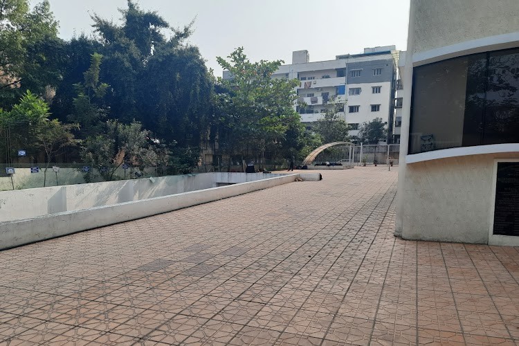 Sarojini Naidu Vanita Pharmacy Maha Vidyalaya, Secunderabad