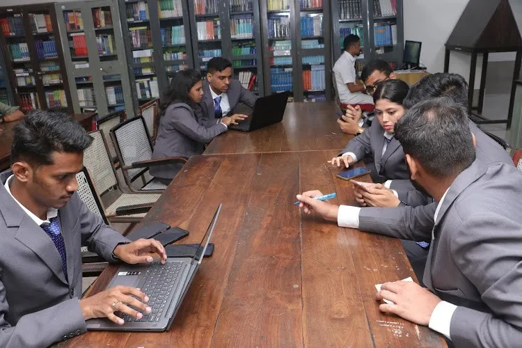 SASMIRA's Business School, Mumbai