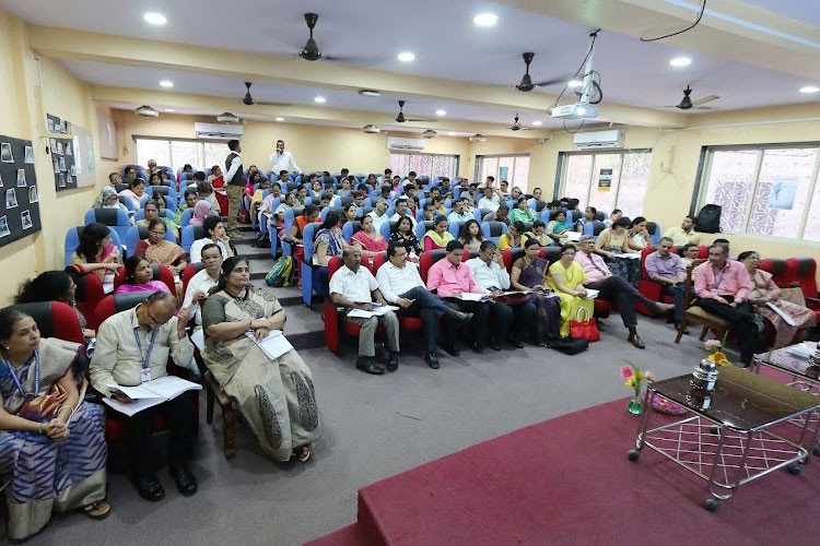 Satish Pradhan Dnyanasadhana College, Thane