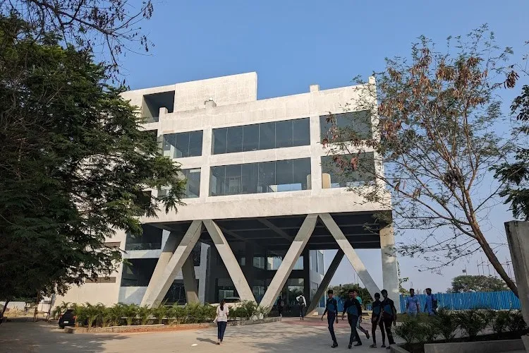 Saveetha College of Architecture and Design, Chennai