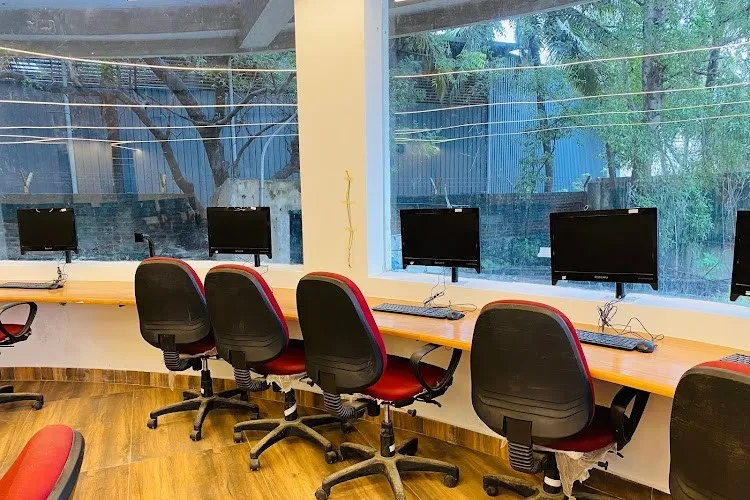 Saveetha School of Management, Chennai