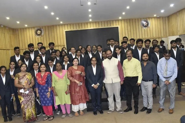 Saveetha School of Management, Chennai