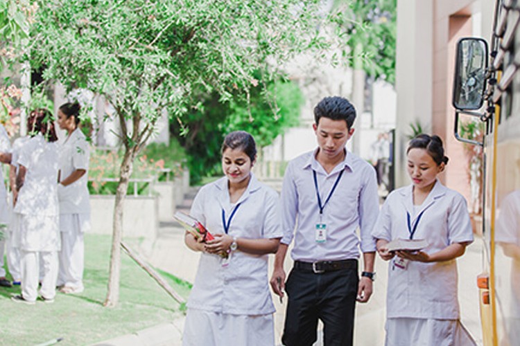 SB School and College of Nursing, Bangalore