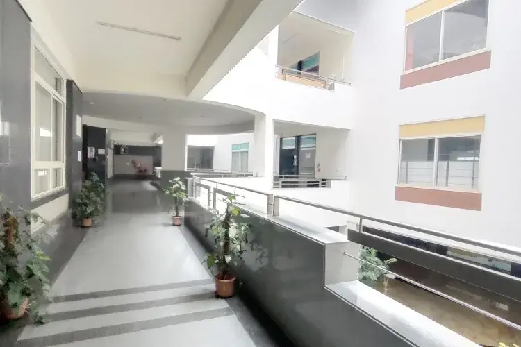 SB School and College of Nursing, Bangalore