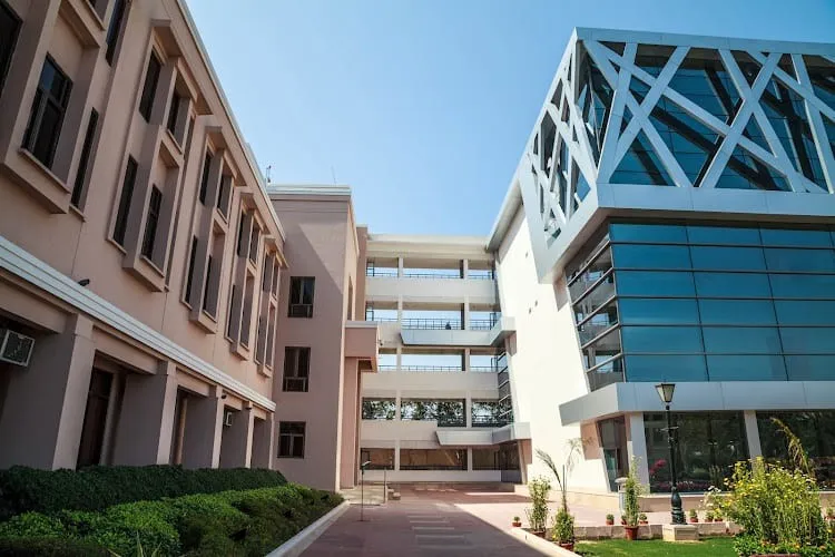 School of Engineering and Technology, NCU, Gurgaon