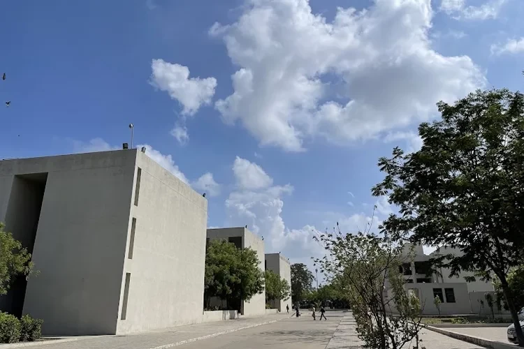School of Liberal Studies, Gandhinagar
