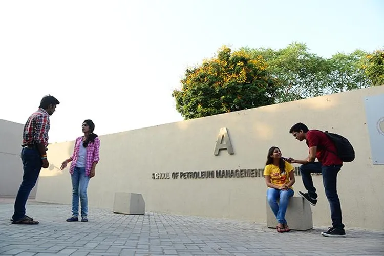 School of Management, Gandhinagar