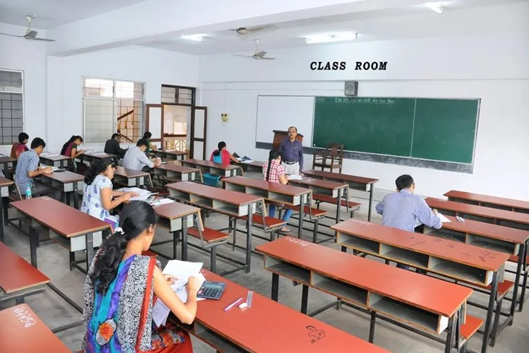 SDM Law College, Mangalore