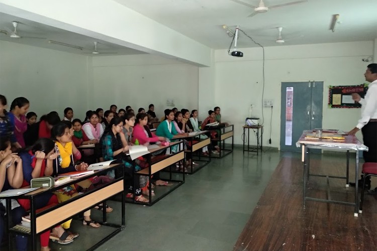 SDPS Women's College, Indore