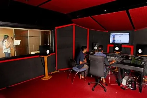 Seamedu School of Pro-Expressionism, Pune