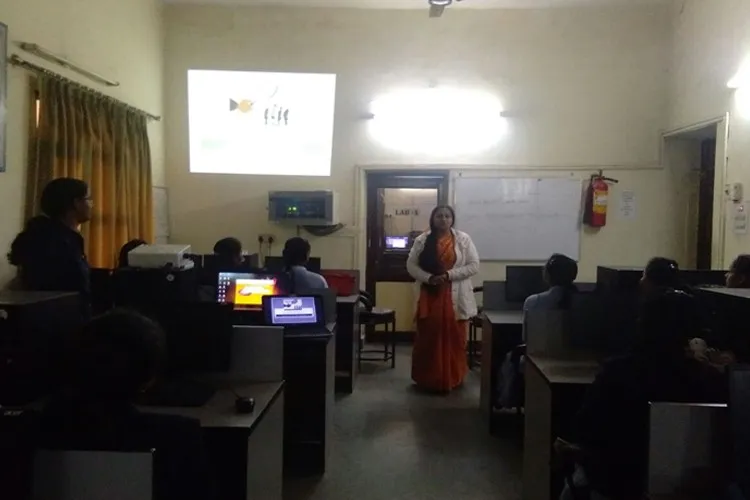 Seth Jaiprakash Mukandlal Polytechnic for Women, Ghaziabad