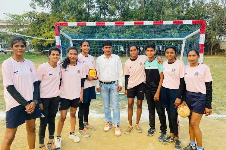 Seth RCS College of Art and Commerce, Durg