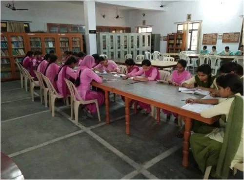 Shaheed Darshan Singh Pheruman Memorial College for Women, Amritsar