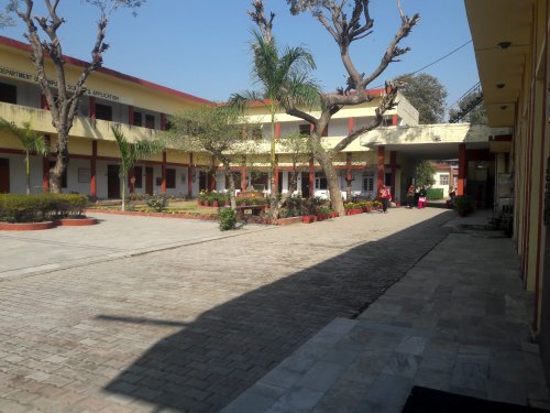 Shaheed Darshan Singh Pheruman Memorial College For Women, Amritsar