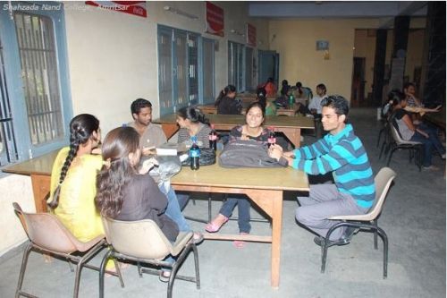 Shahzada Nand College, Amritsar