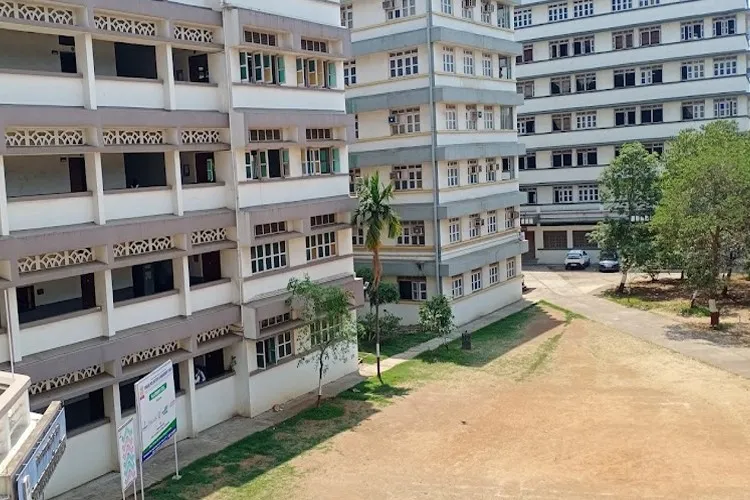Shankar Narayan College of Arts & Commerce, Thane
