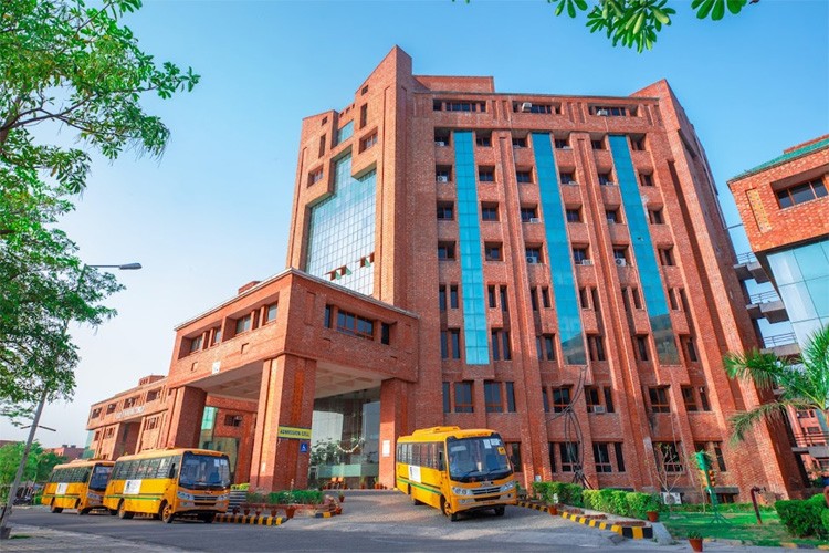 Sharda School of Law, Greater Noida