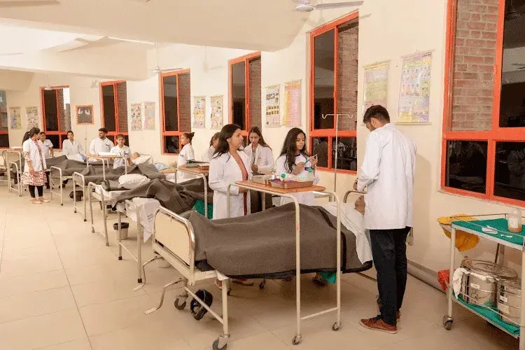 Sharda School of Medical Sciences and Research, Greater Noida